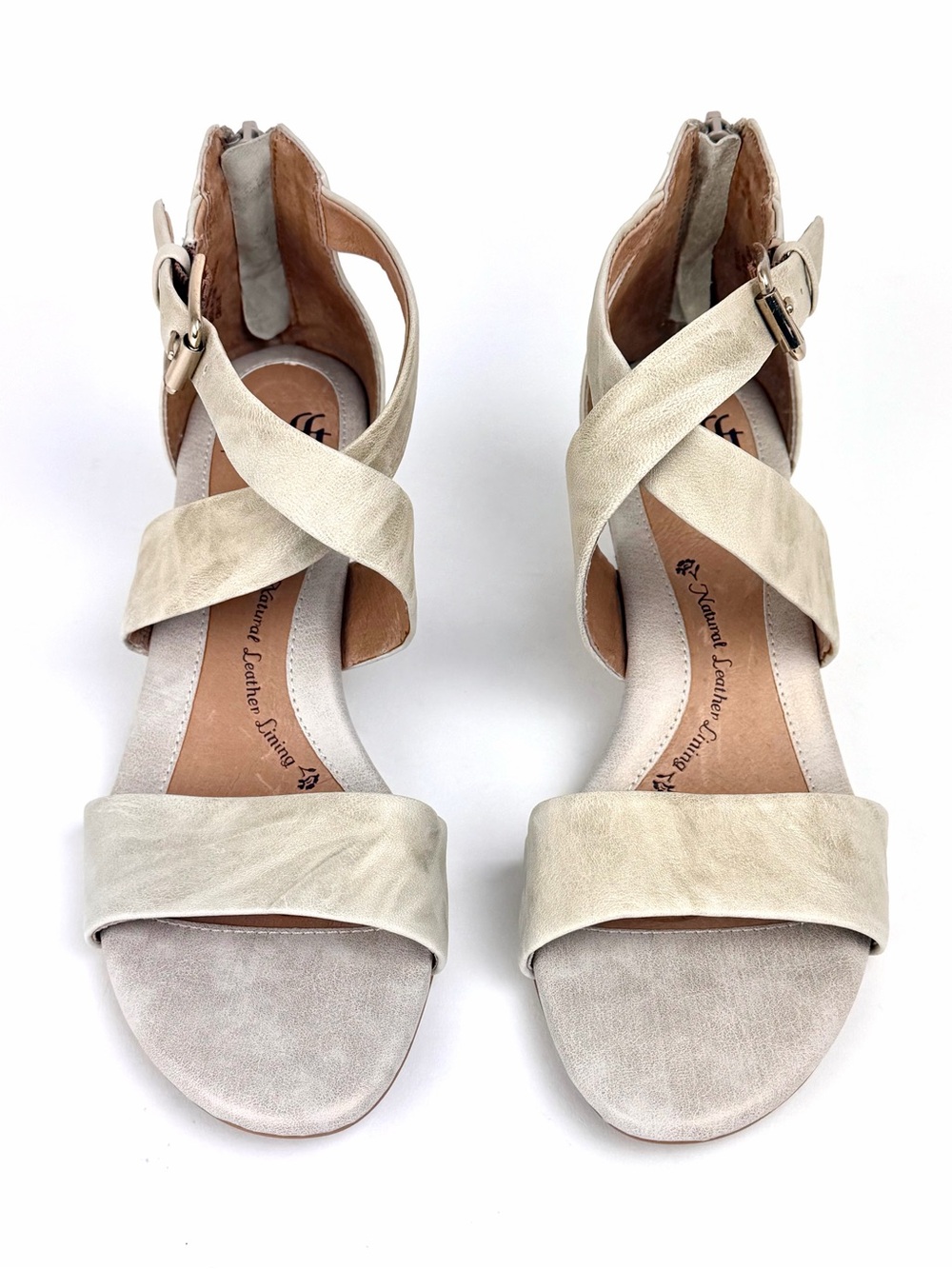 Söfft Mauldin Wedge Sandal, NWOT, never worn.